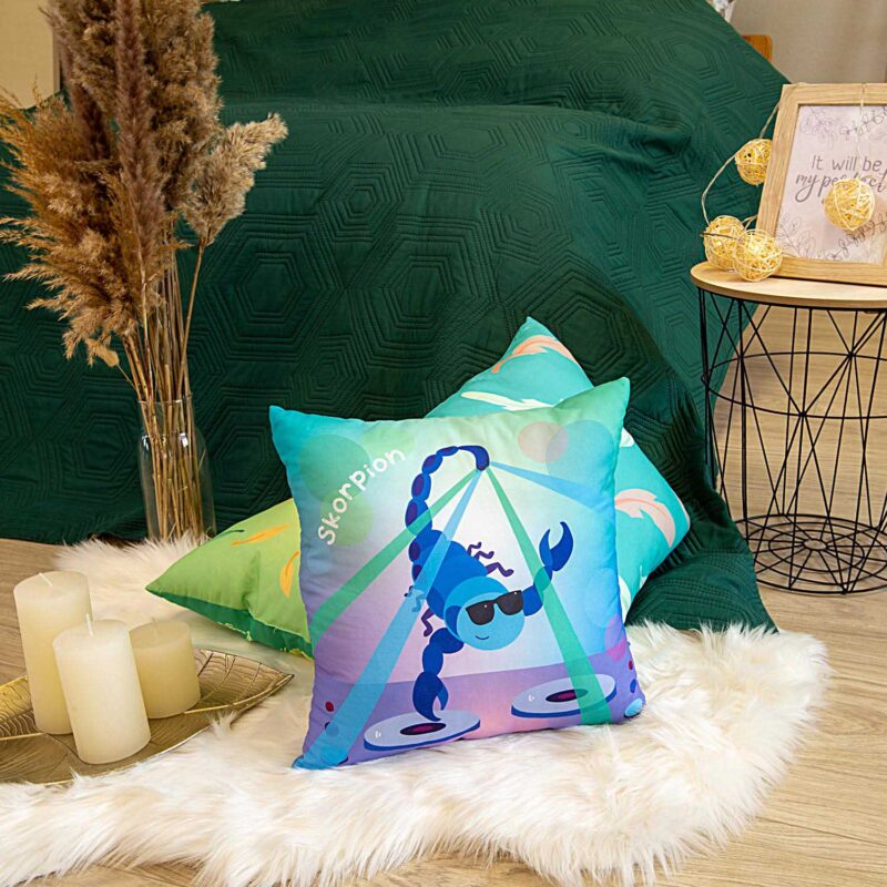 poduszka-przytulanka-zodiak-40x40-skorpion Poduszka przytulanka zodiak/40x40/skorpion (promocja)